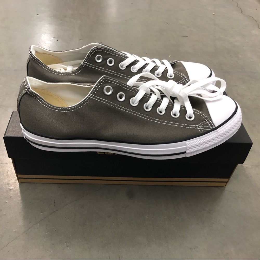 NIB Converse Chuck Taylor All Star IJ794 Sneakers Low Charcoal Gray Sz 9